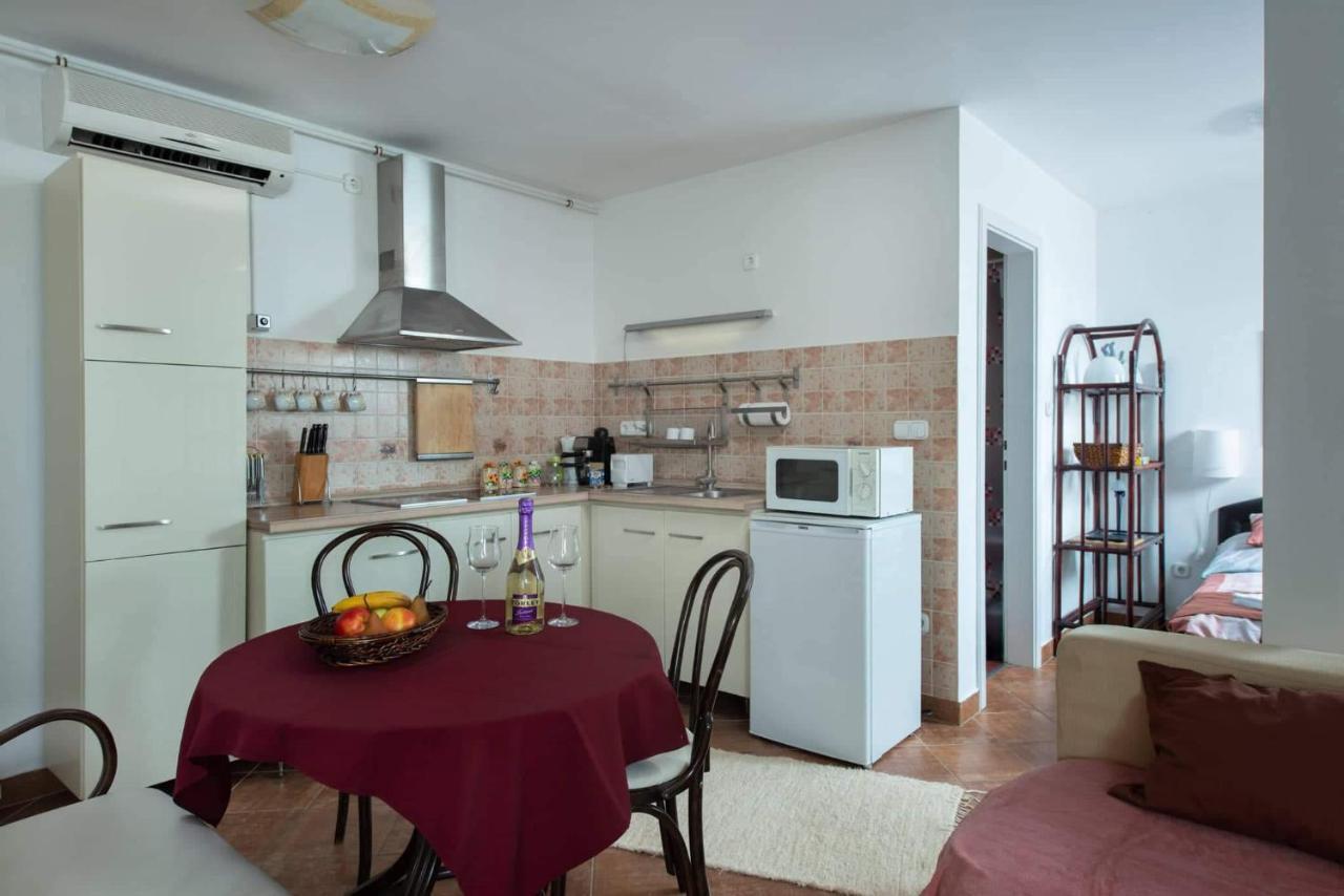 Greta Apartman Hajduszoboszlo Bagian luar foto